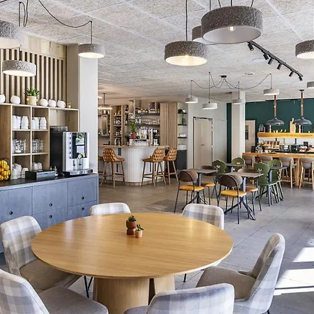Western Coeur De Maurienne Restaurant &